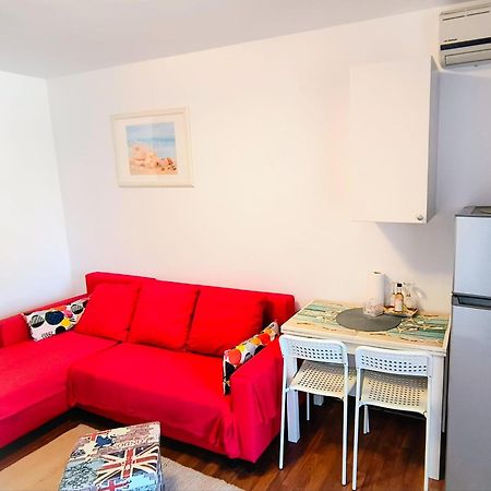 Apartament Saturn Sophie By The Sea Buitenkant foto